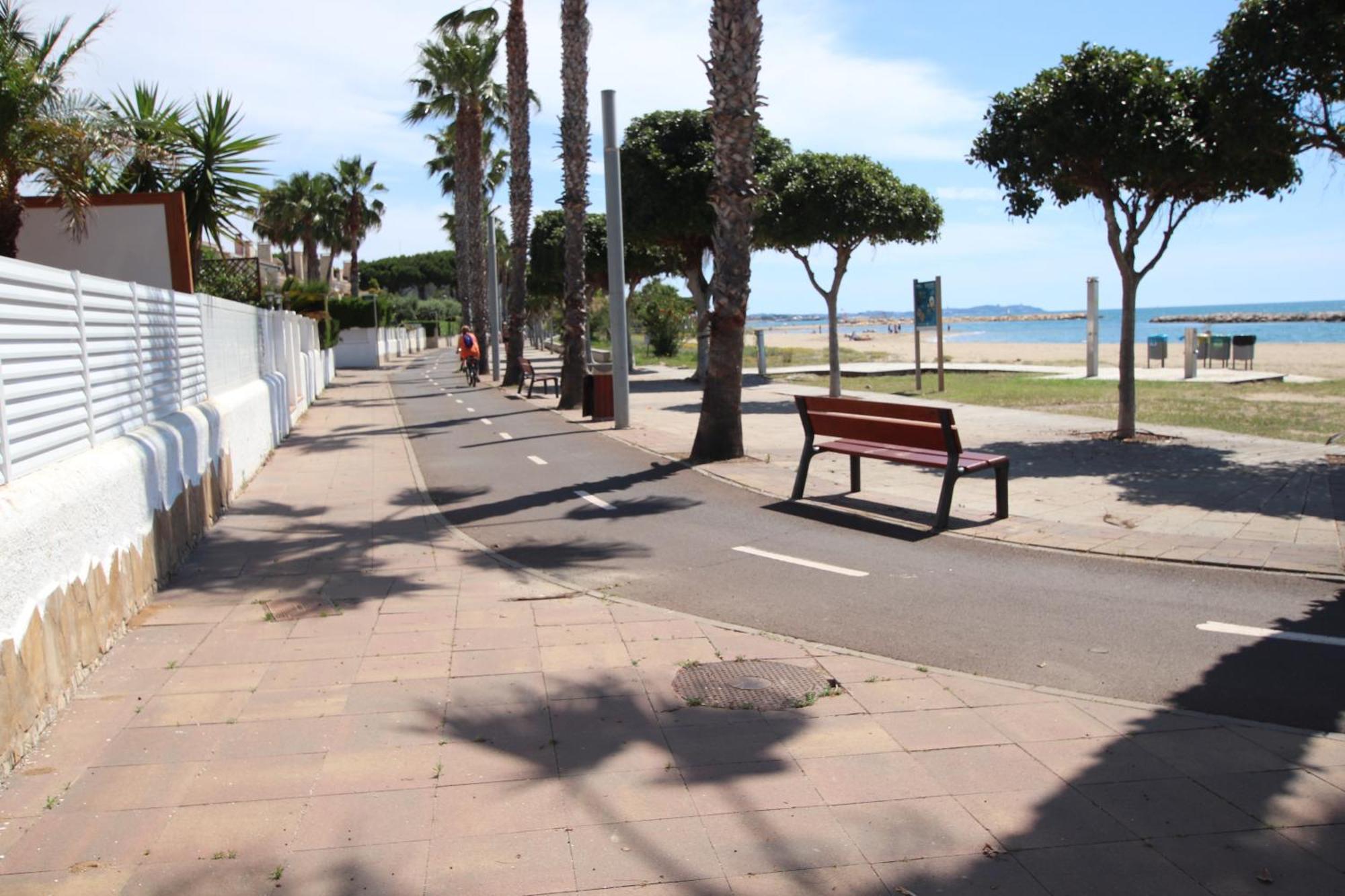 Planta Baja, Primera Linea, Playa, Jardin Privado, Ardiaca, Cambrils, Apartamento Jacqueline Экстерьер фото